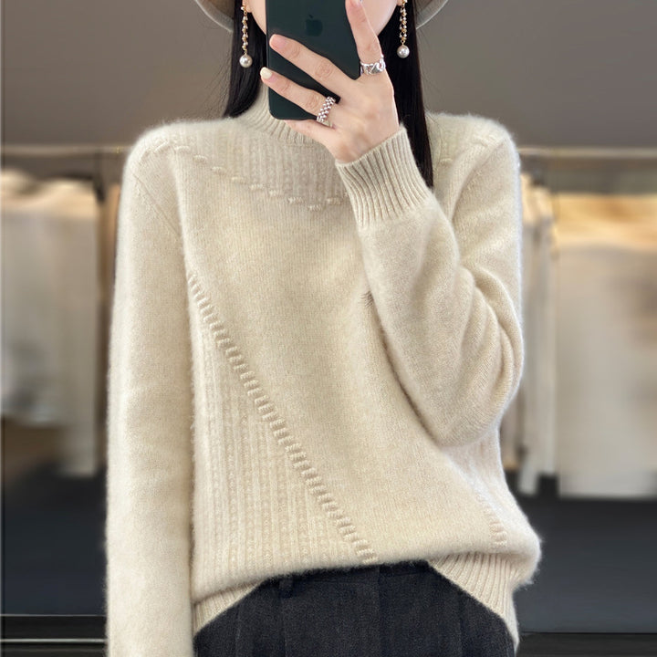 Ladies elegant and comfortable knitted sweater with unique design Chic und Style