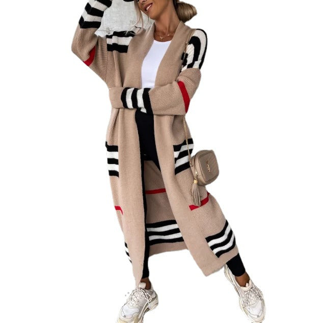 Long knit jacket for women with trendy striped pattern Lune London