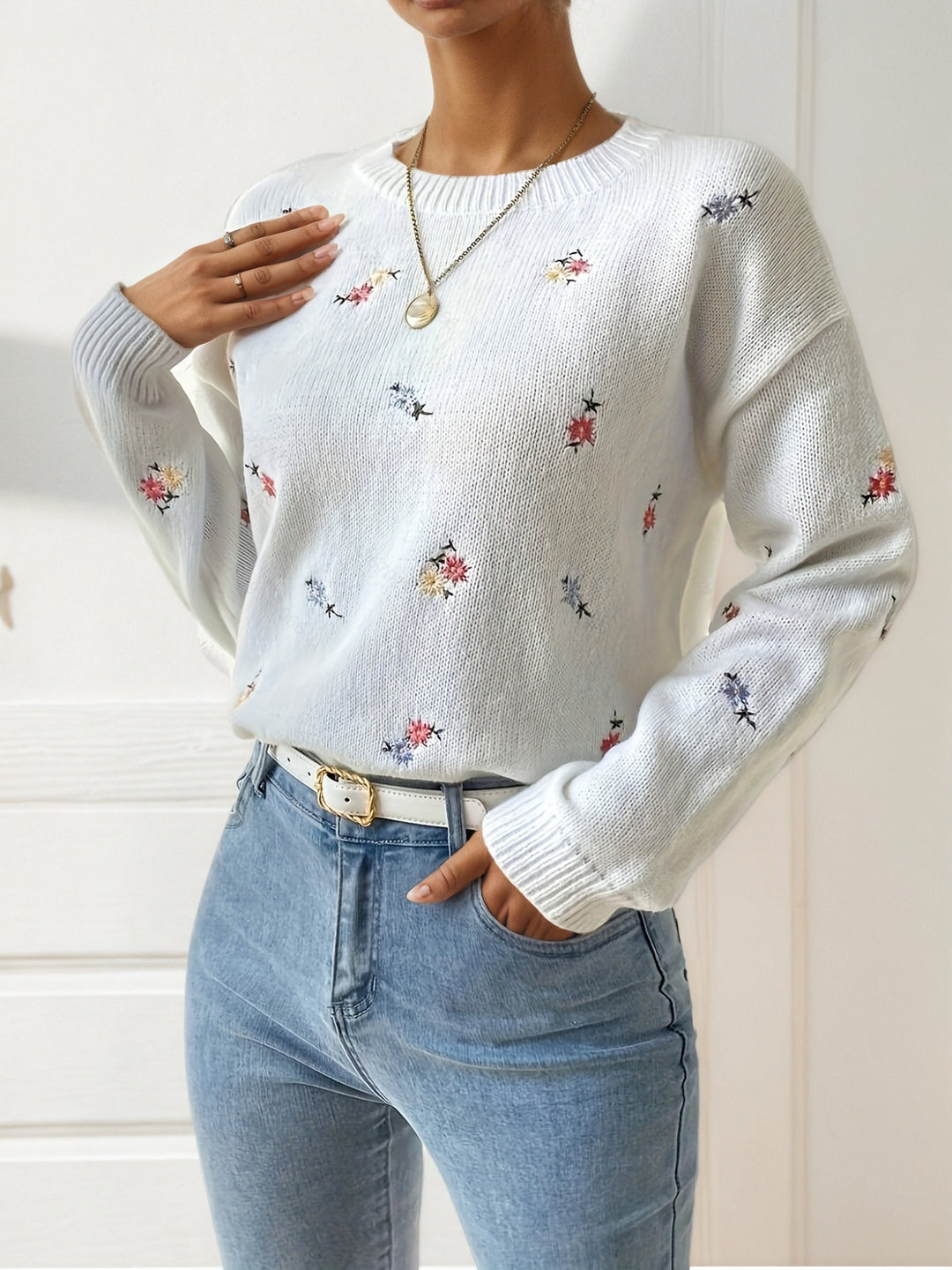 Knit sweater for women with floral embroidery details and a relaxed fit Lune London