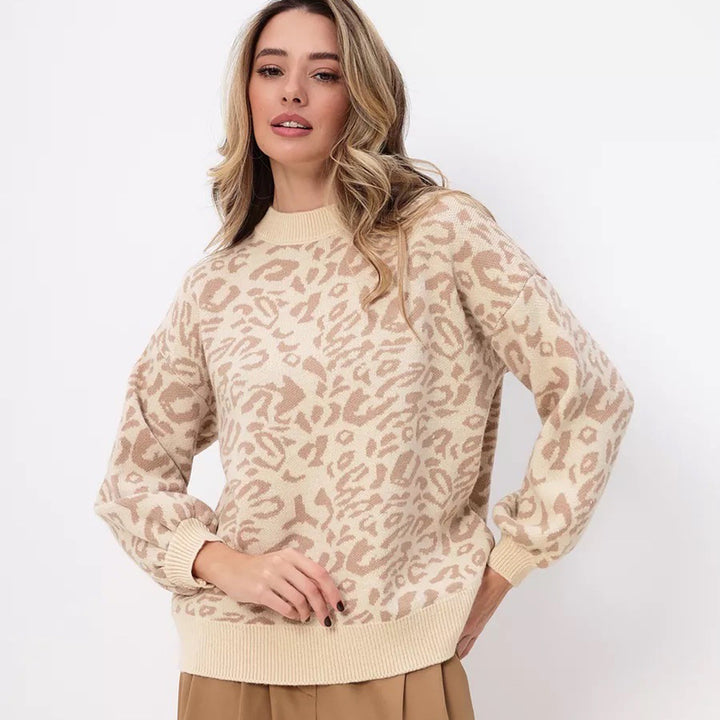 Pull en maille épaisse pour femmes avec un design léopard sauvage et coupe décontractée Chic & Stil