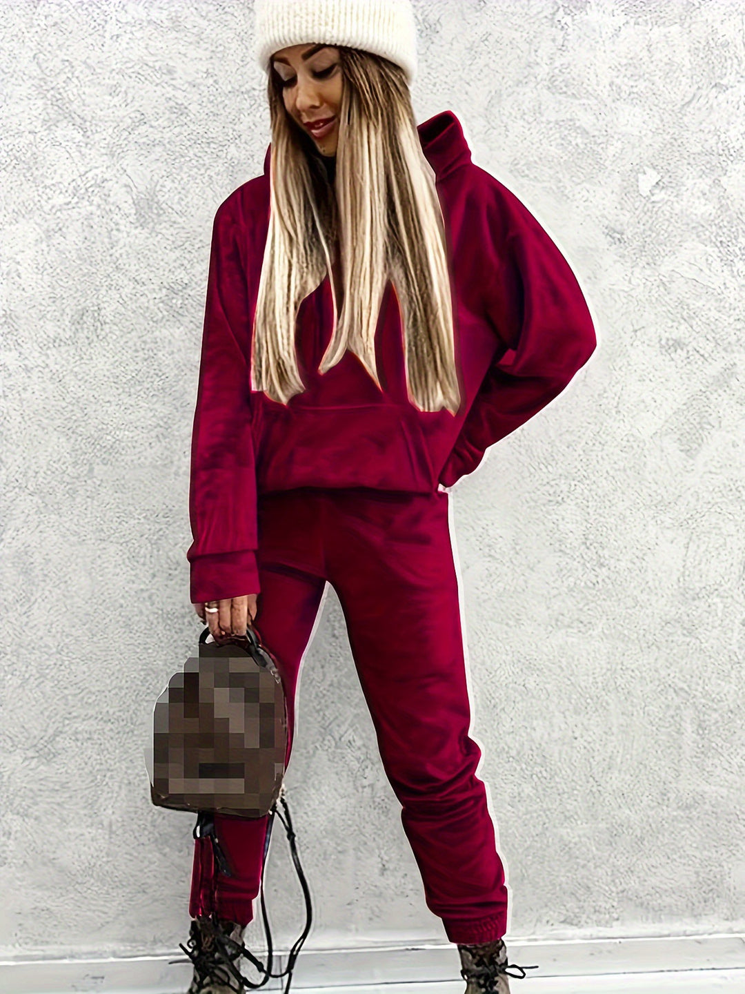 Women's sporty lounge set with hoodie and pants Lune London