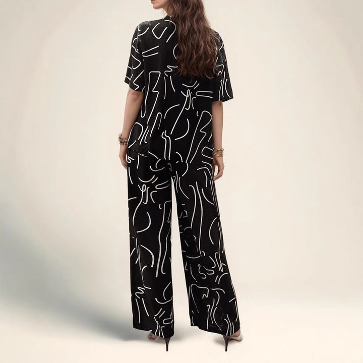 Women's Casual Cut Pajama Set with Abstract Pattern Lune London