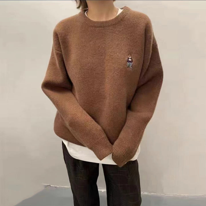 Ladies basic comfortable sweater with cute embroidered pattern Lune London