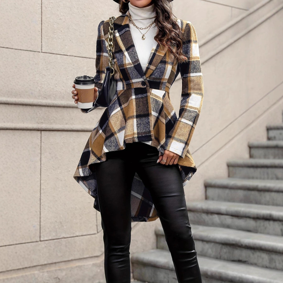 Women Elegant and Flowing Plaid Jacket with Asymmetrical Hem Lune London