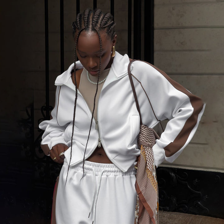 Sporty hooded jacket for women with a modern cut and contrasting details Lune London