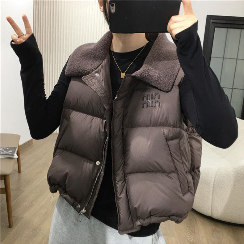 Women's trendy quilted vest with large collar and practical pockets Lune London