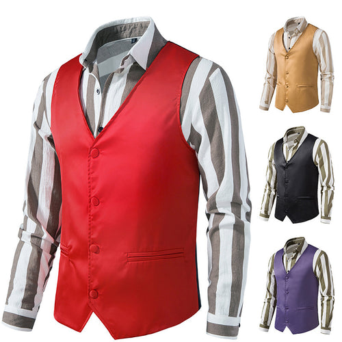 Elegant suit vest for men with modern cut and practical pockets Lune London