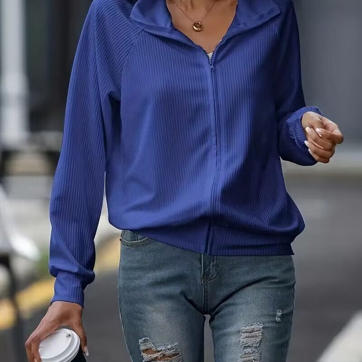 Sporty zip jacket for women with ribbed structure and elegant high collar Lune London