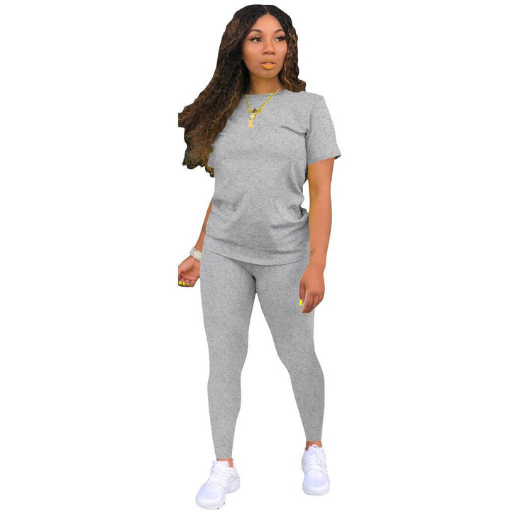 Women's sports set with T-shirt and leggings Lune London