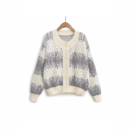 Women's knit jacket with soft patterns and chic and stylish button details
