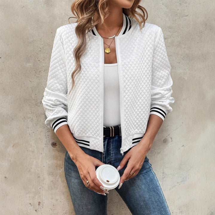 Veste matelassée femme au design sportif avec des manches contrastées Chic & Stil