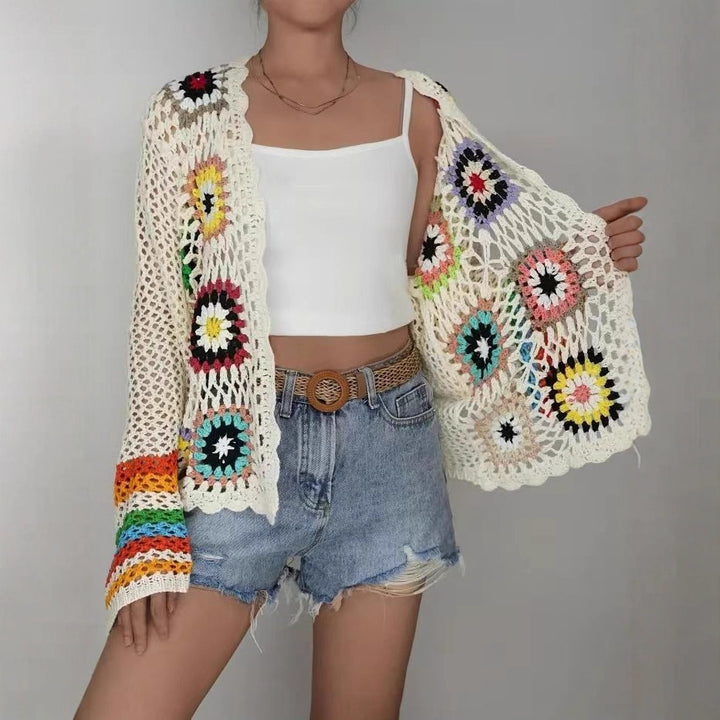 Cardigan aérien pour femmes avec motif en crochet coloré Chic & Stil