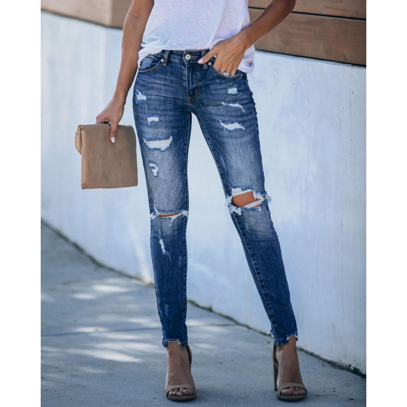 Jeans skinny pour femmes avec un look trendy détruit et une coupe ajustée Chic & Stil