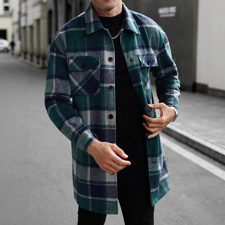 Flannel shirt jacket for men with a checked design and practical pockets Lune London