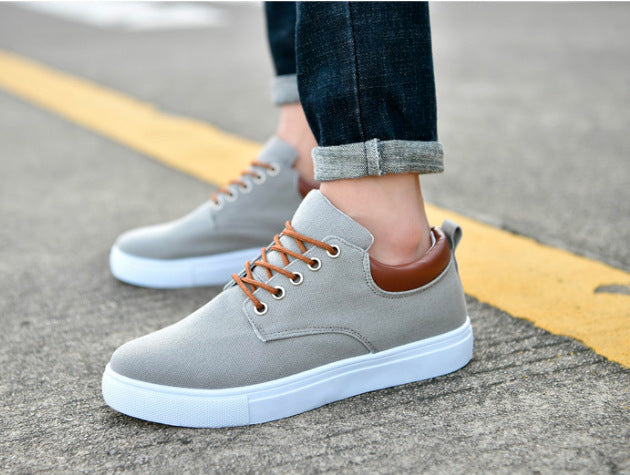 Casual chic and elegant design sneakers for men