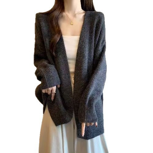 Cardigan pour femmes avec décolleté en V et coupe ample Chic & Stil