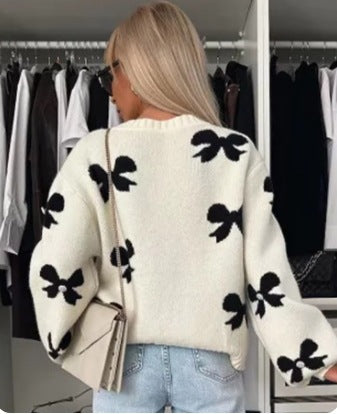 Women's cardigan with decorative knots and shiny accents Lune London
