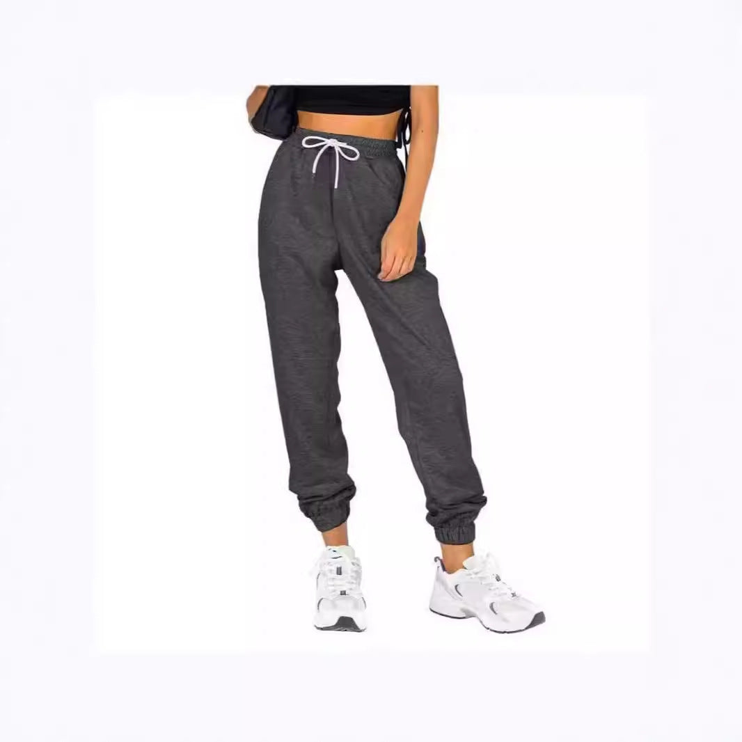 Pantalon de jogging sportif pour femmes avec cordon de serrage pratique et taille élastique Chic & Stil