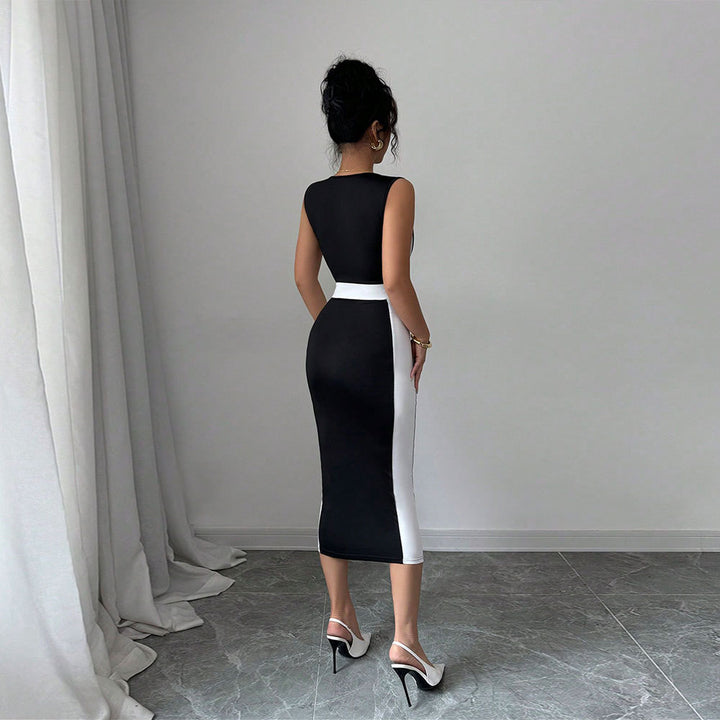 Robe midi ajustée pour femme avec coupe tendance contrastante et bretelles fines Chic & Stil