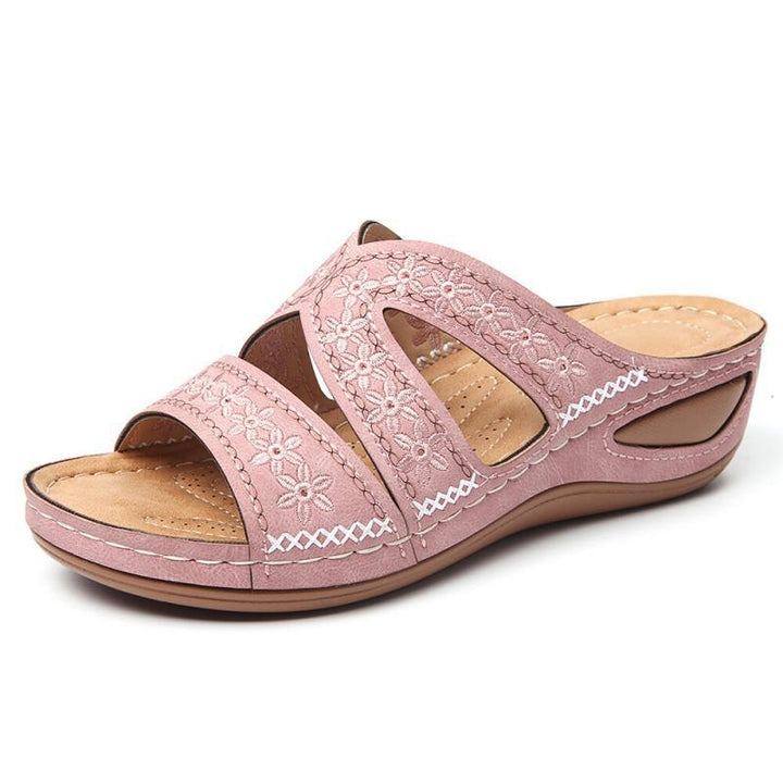 Comfort sandals for women with embroidered floral design and ergonomic sole Lune London