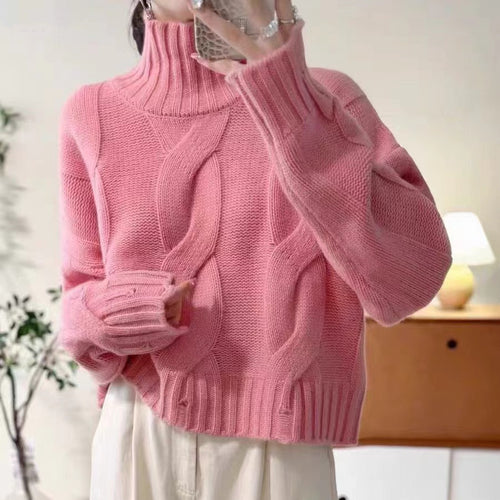 Pull en maille pour femmes avec col montant et motif en cable Chic & Stil