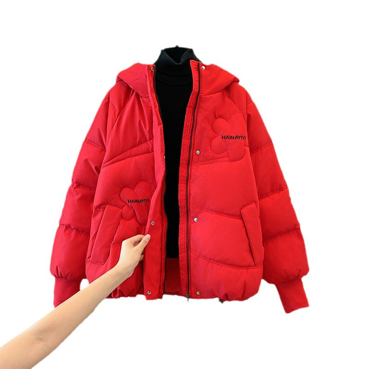 Trendy short down jacket for women with hood and practical pockets Lune London