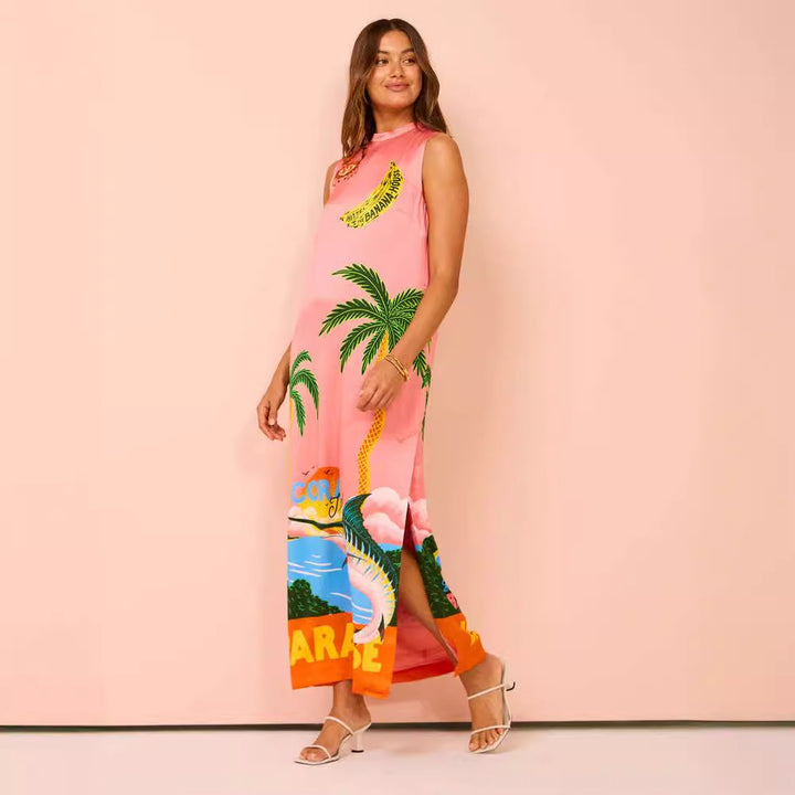 Women's maxi dress with colorful tropical print and casual cut