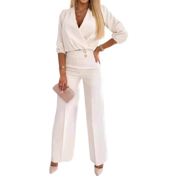 Combinaison élégante pour femme avec haut envolé et jambes taille haute Chic & Stil