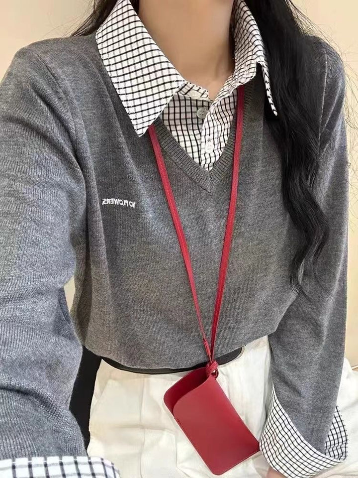 Casual V sweater for ladies with shirt collar and original design Lune London