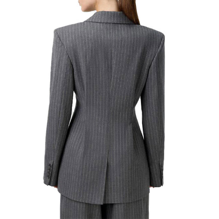Elegant two-piece suit set for women with double button closure and wide leg Lune London