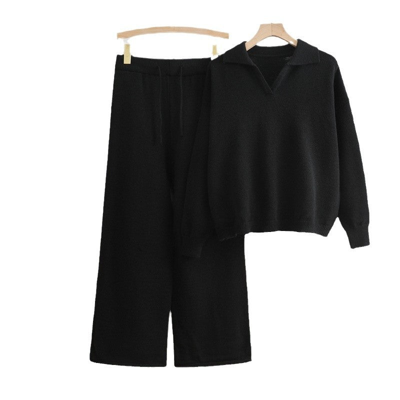 Comfortable knit loungewear set for women with a sweater and wide-leg pants Lune London