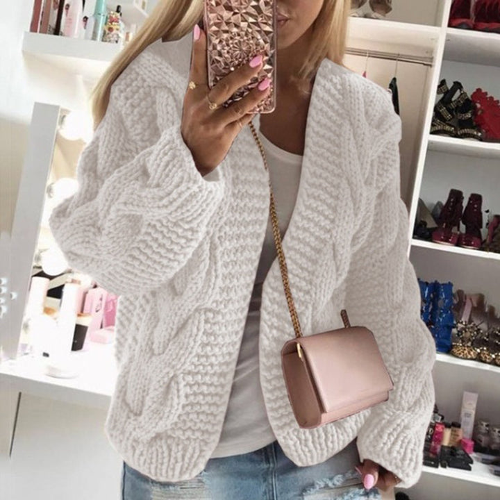 Ladies cardigan with a striking braid design and an oversized cut Lune London