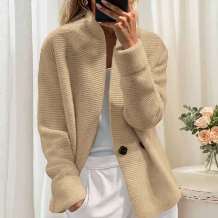 Women's cardigan with a high collar and elegant button closure Lune London