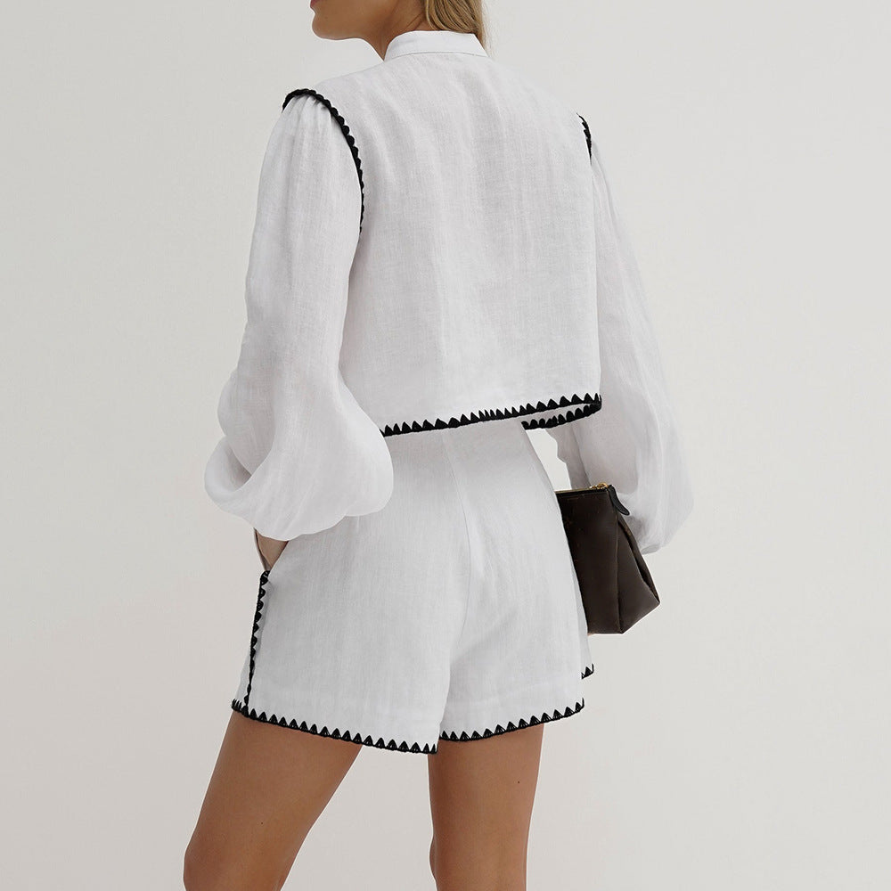 Ladies light top with decorative contrasts and relaxed fit Lune London