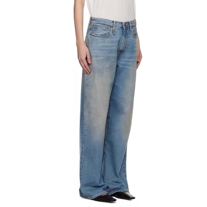Women's denim jeans, loose fit, high waist and elegant wash Lune London