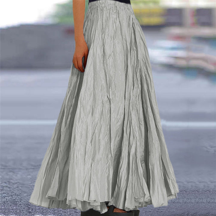 Long and flowing skirt for women with elastic waistband and modern texture Lune London