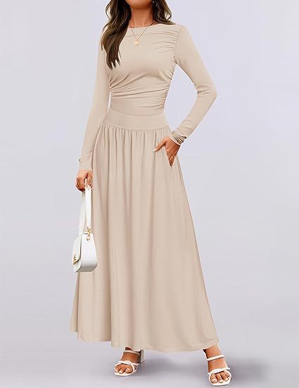 Maxi dress for women with long sleeves and practical pocket design Lune London