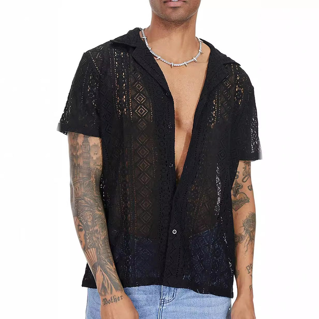 Short short-sleeve shirt for men with structured crochet pattern Lune London