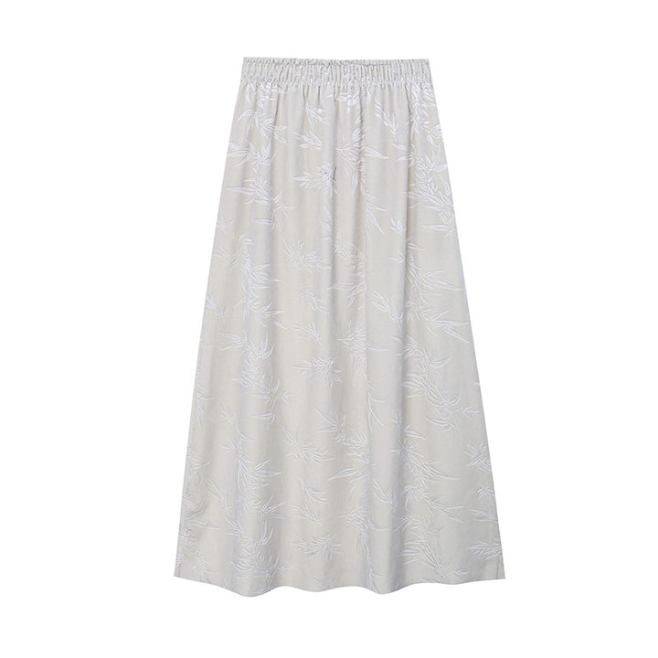 Women's Elegant Midi Skirt made of velvety material with floral design Chic & Stil