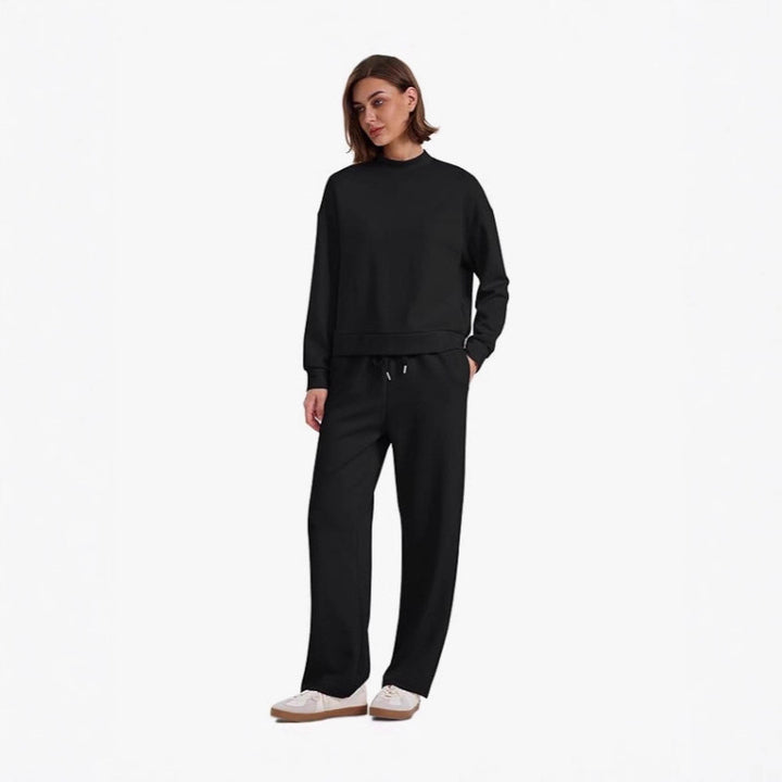 Women's sporty loungewear set with high collar and wide leg Lune London