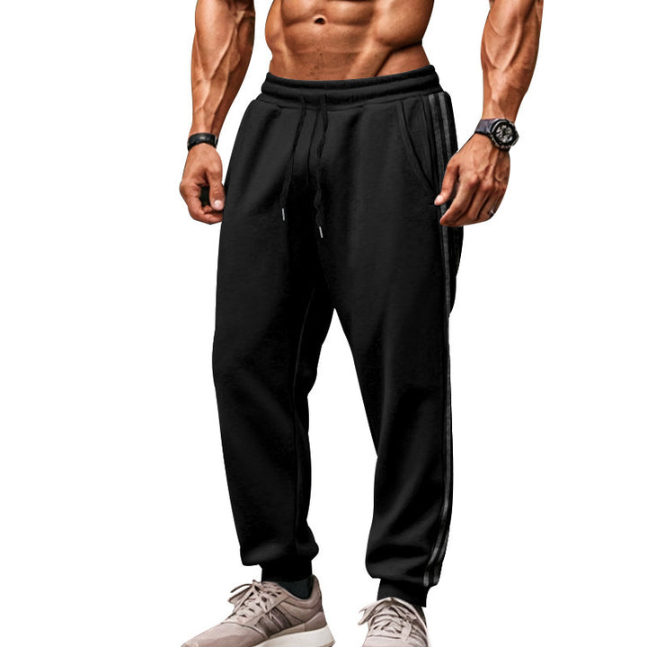 Casual sports pants for men with elastic waist and side zip pockets Lune London