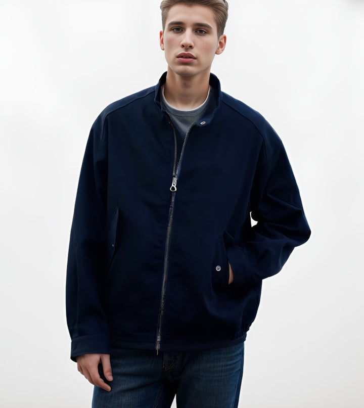 Versatile bomber jacket for men with practical pockets Lune London