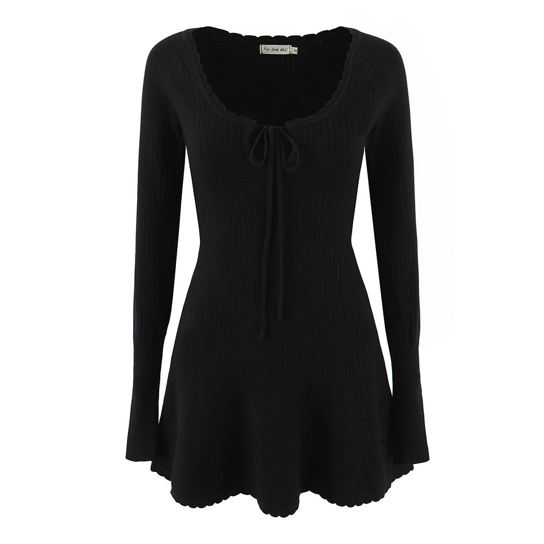 Pull en tricot pour femmes avec un élégant décolleté en V et un joli ourlet à volants Lune London