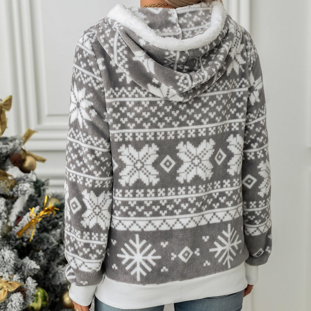 Women's fleece jacket with soft lining and chic winter pattern