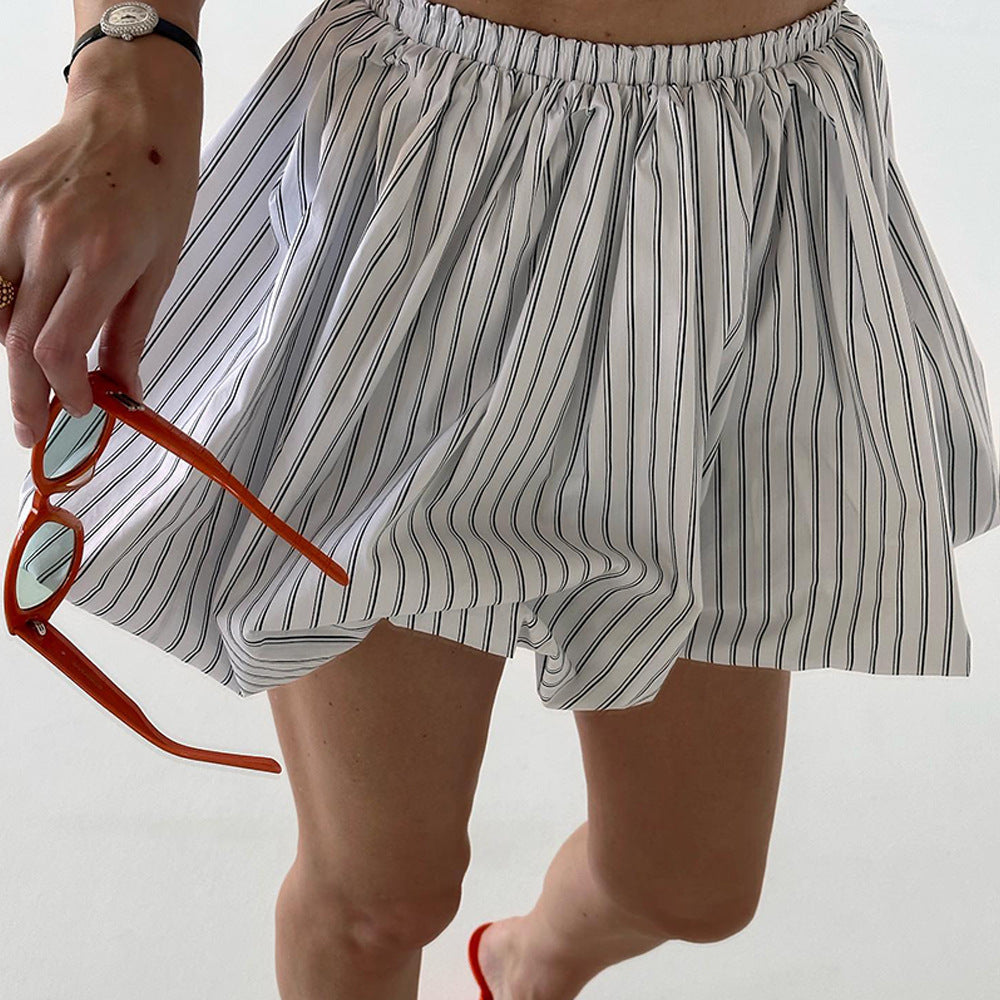 Summer pleated skirt for women in breathable cotton with chic striped pattern