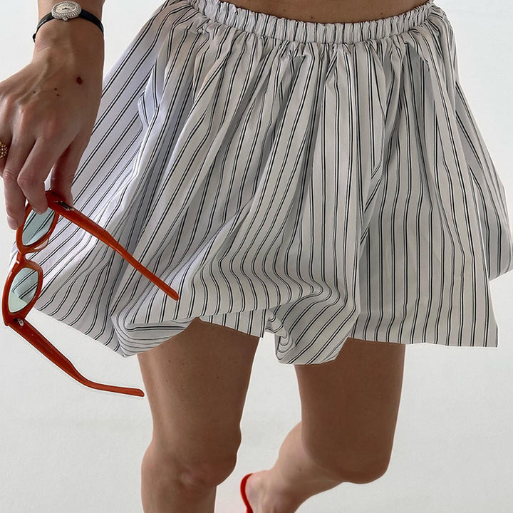 Summer pleated skirt for women in breathable cotton with chic striped pattern