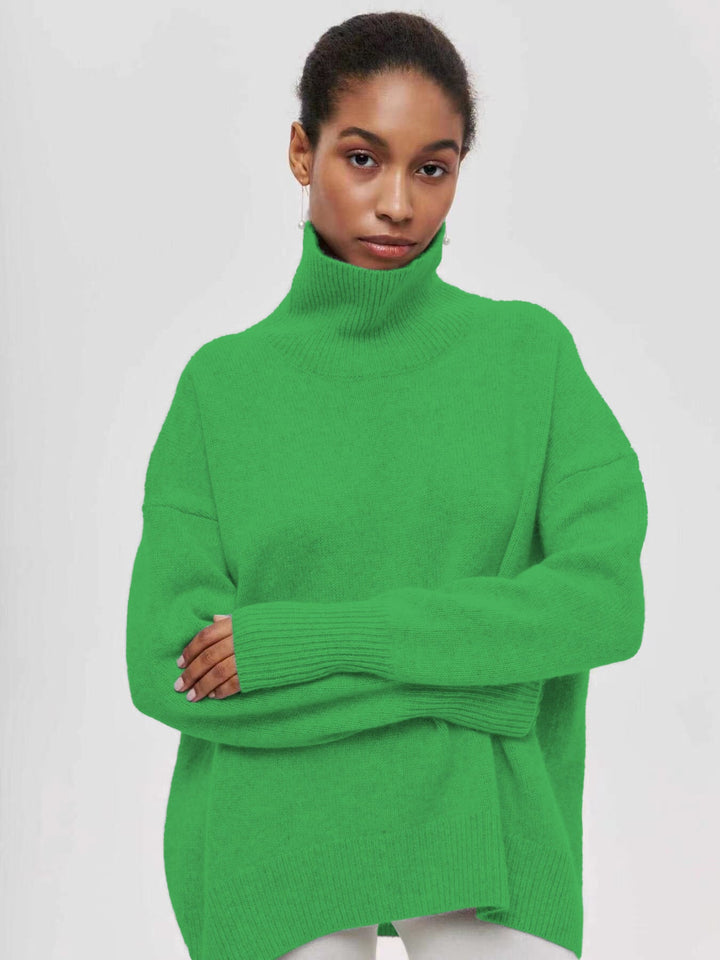 Women's Comfortable Turtleneck Sweater with Oversized Cut and Textured Material Lune London
