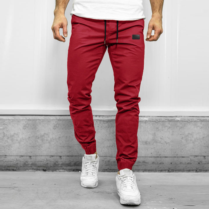 Sport jogging pants for men with practical pockets and elastic waistband Lune London