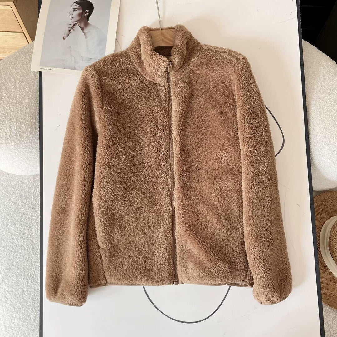 Veste en polaire moelleuse pour femmes avec col haut et fermeture éclair Chic & Stil