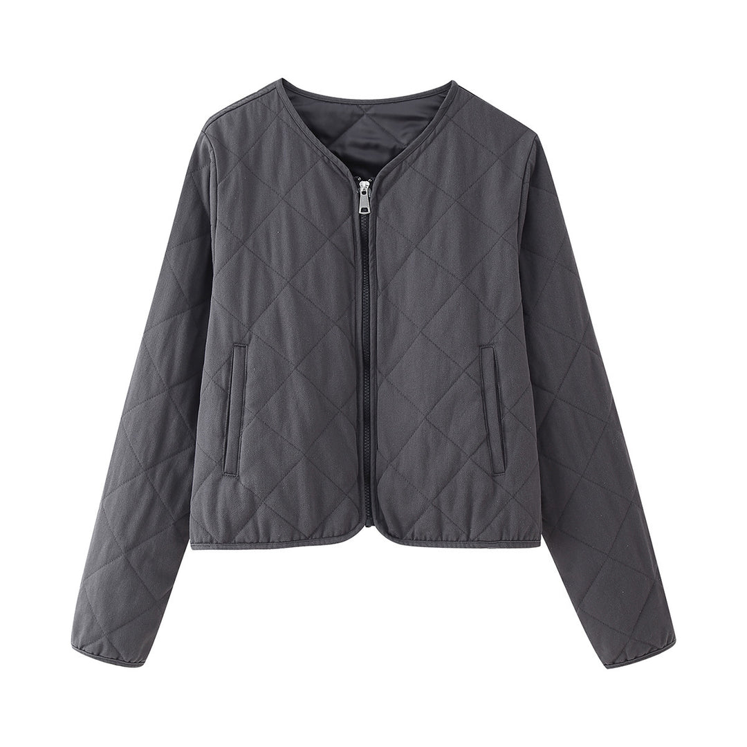 Ladies quilted leisure jacket with a light cut and practical pockets Lune London